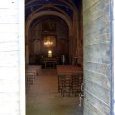 Paunac : entrée de l'église