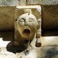 Lasvaux : modillon du clocher-mur